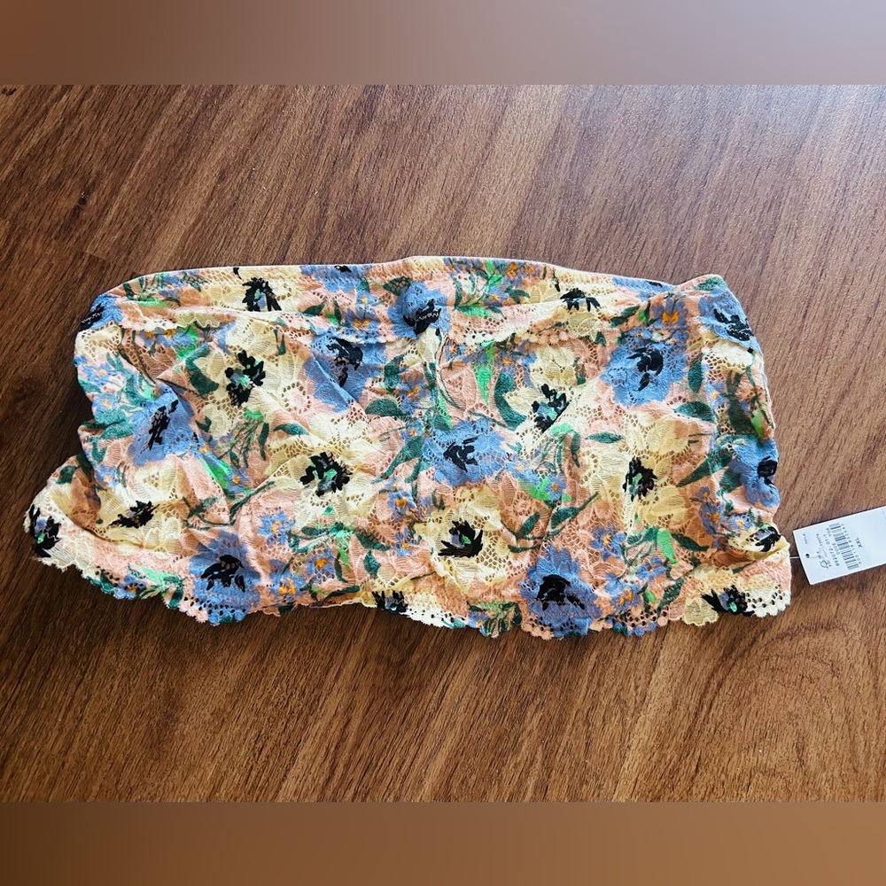 Old Navy Floral Lace Bandeau Bra - Peach Color